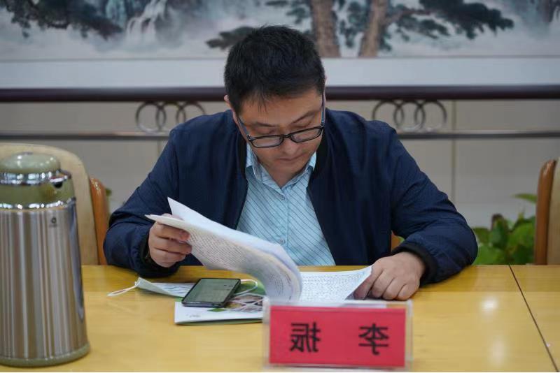 喜迎黨的二十大——市中區(qū)網(wǎng)絡(luò)名人走進(jìn)光明路街道系列采風(fēng)活動(dòng) 網(wǎng)絡(luò)技術(shù)咨詢服務(wù)助民惠企